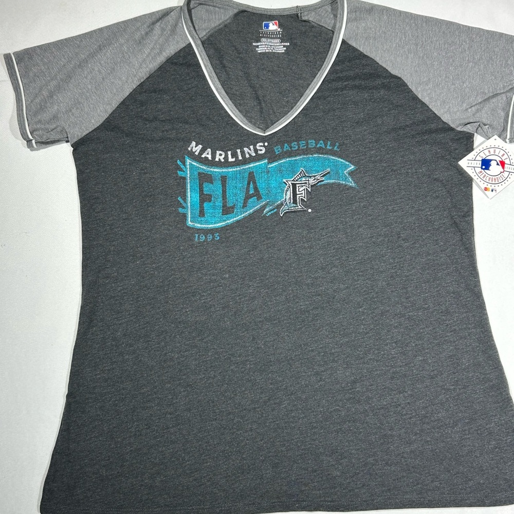 Florida Marlins Official MLB Short Sleeve Tee Woman’s Size XXL‎ NWT